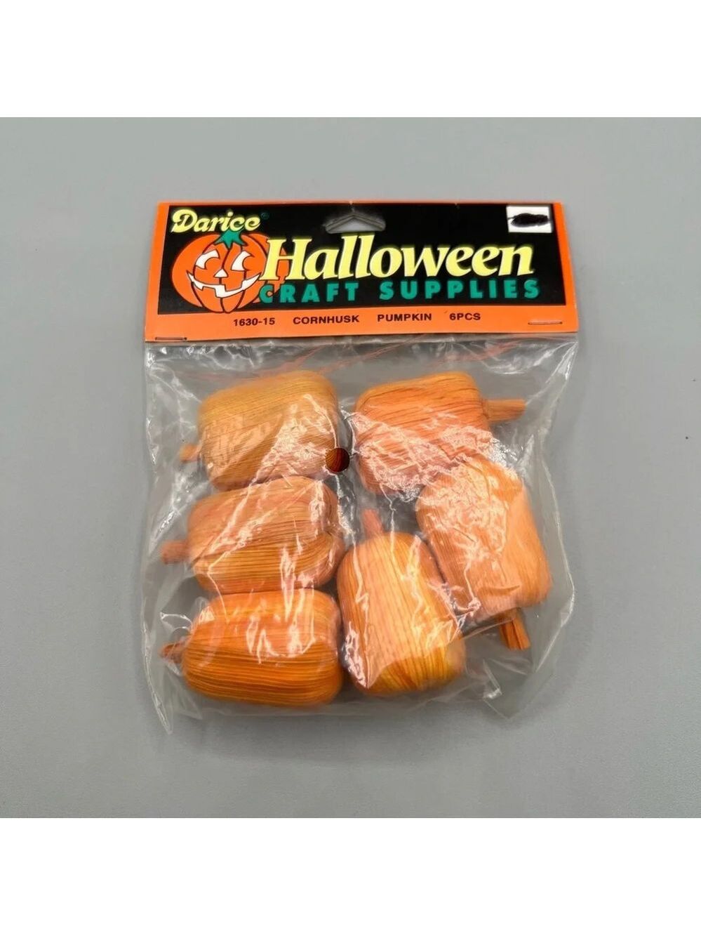 Vintage Darice Halloween Craft Supplies 6pcs Cornhusk Pumpkins